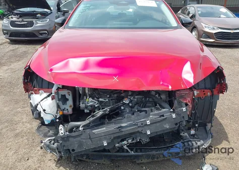 2024 Mazda Mazda3 2.5 S Select Sport z USA, uszkodzony, nr VIN 3MZBPABM4RM410253